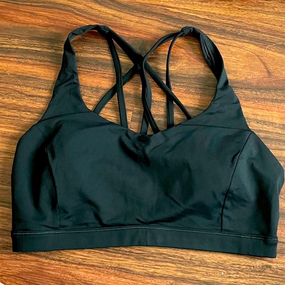 Lululemon Free to Be Serene bra size 8